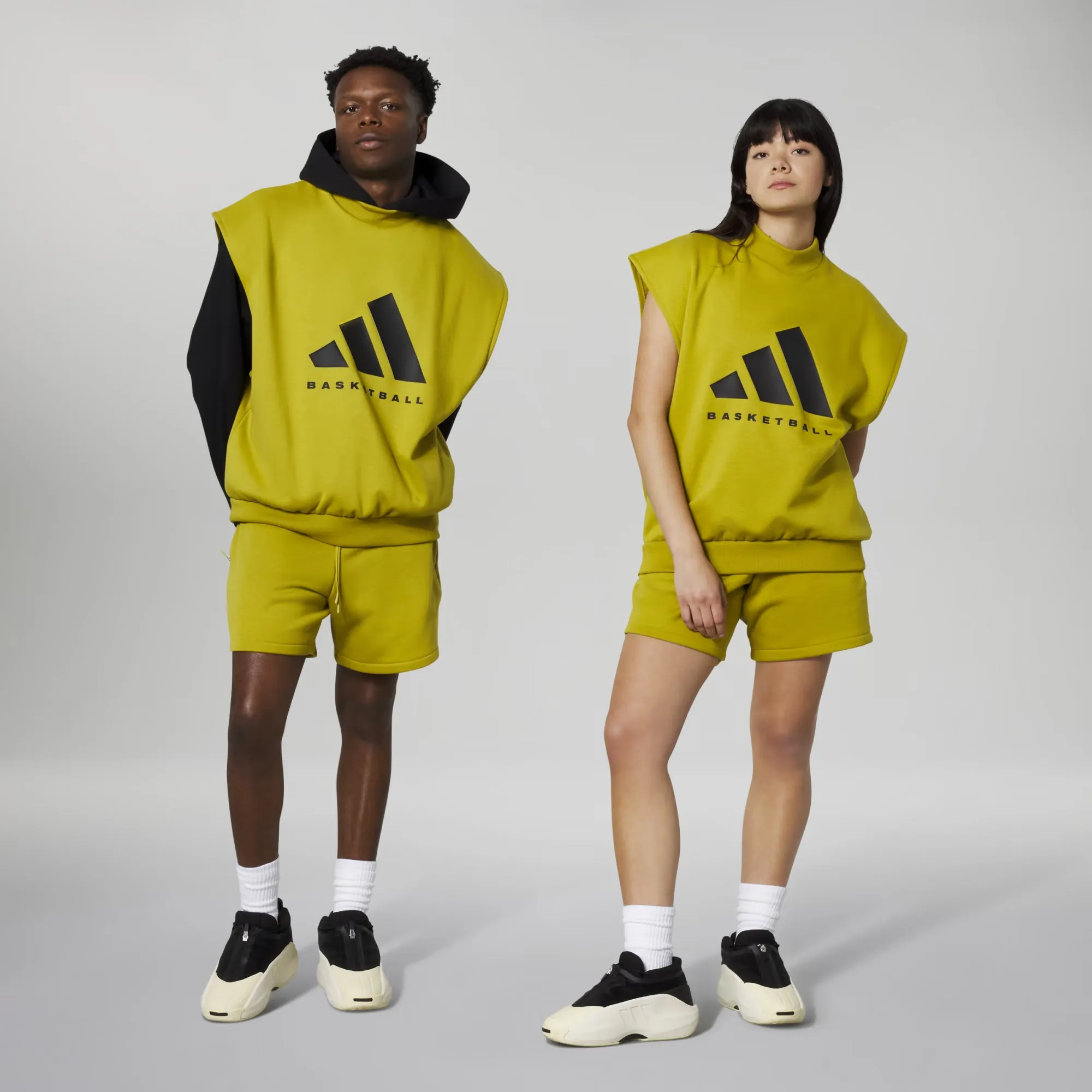 Adidas Originals | BASKETBALL SLEEVELESS SWEATSHIRT (GENDER NEUTRAL)  { PULSE OLIVE