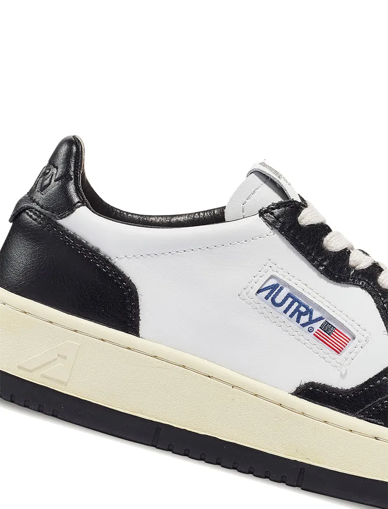 Autry Womens Medalist Low Trainer Leather / Leather - White / Black