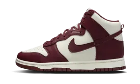 Dunk High Burgundy Crush