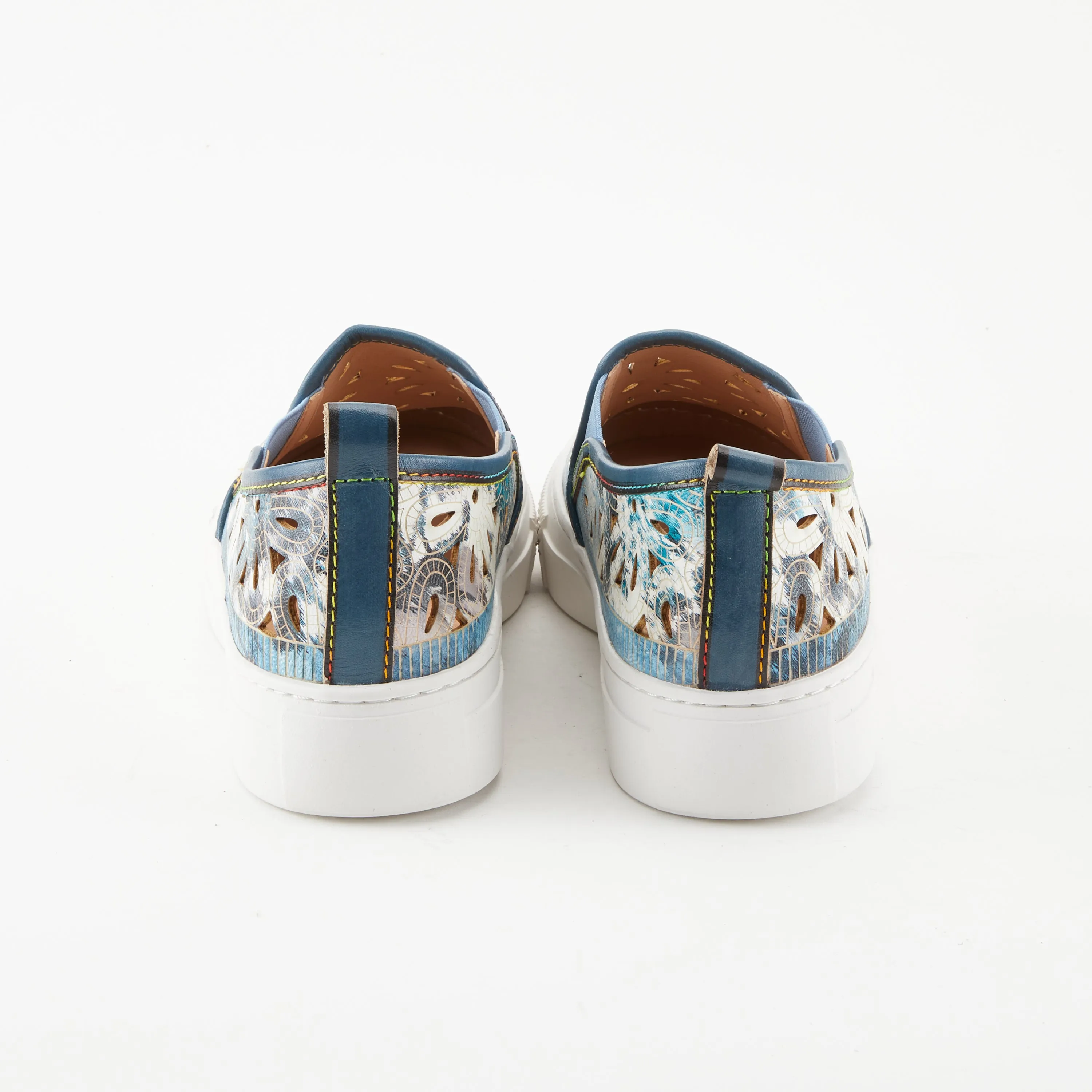 L'ARTISTE DENOFEDEN SLIP-ON SHOE