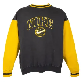 Nike Basketball 90s Embroidered Spellout Sweatshirt (M)