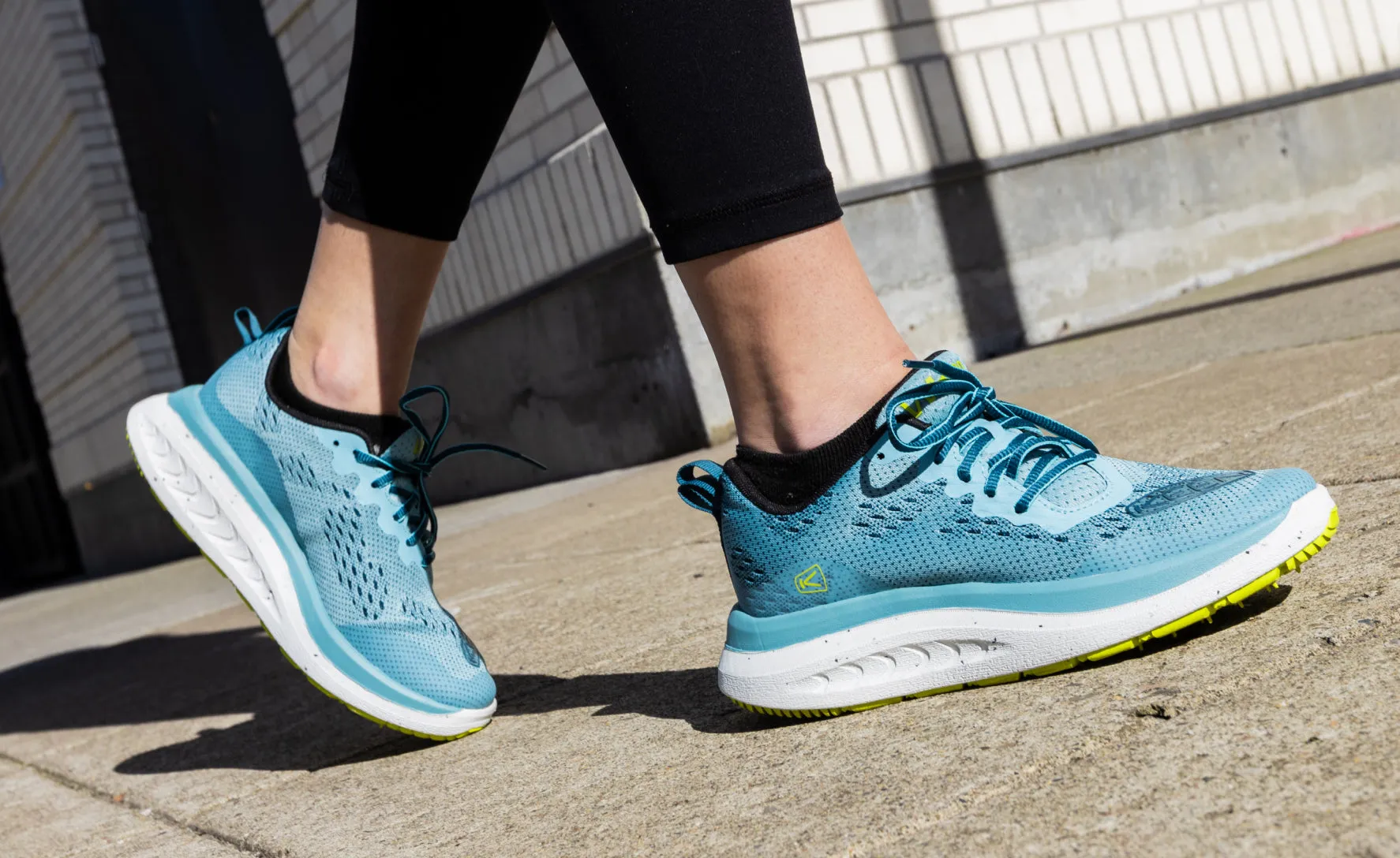 Women's WK400 Walking Shoe  |  Vapor/Azure Blue